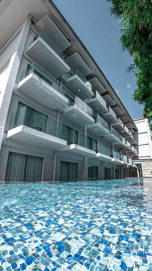 The Capital Hotel And Resort Seminyak Exterior foto