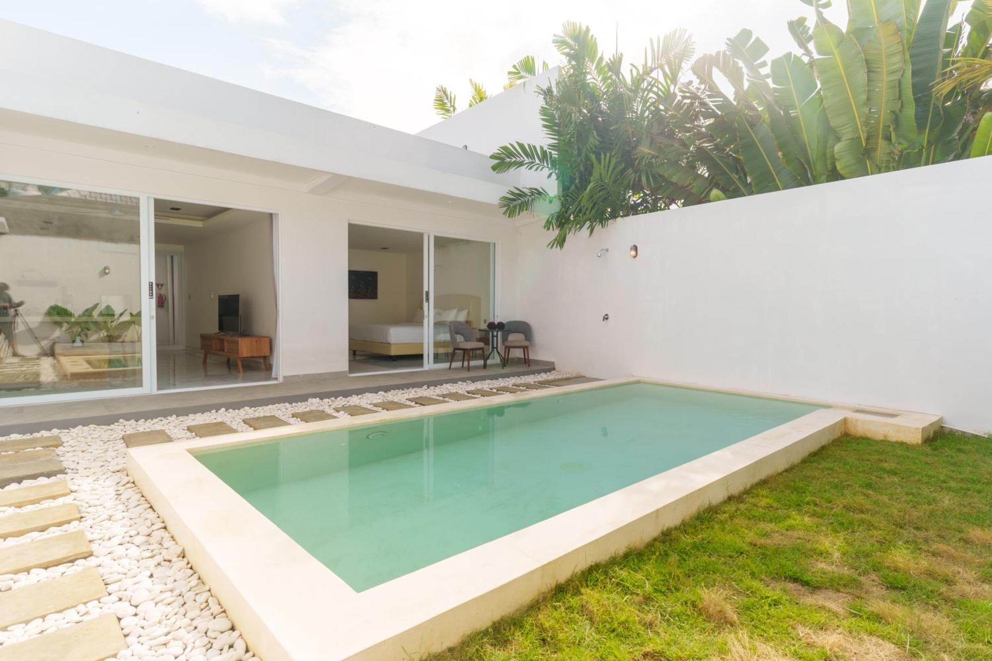 The Capital Hotel And Resort Seminyak Exterior foto
