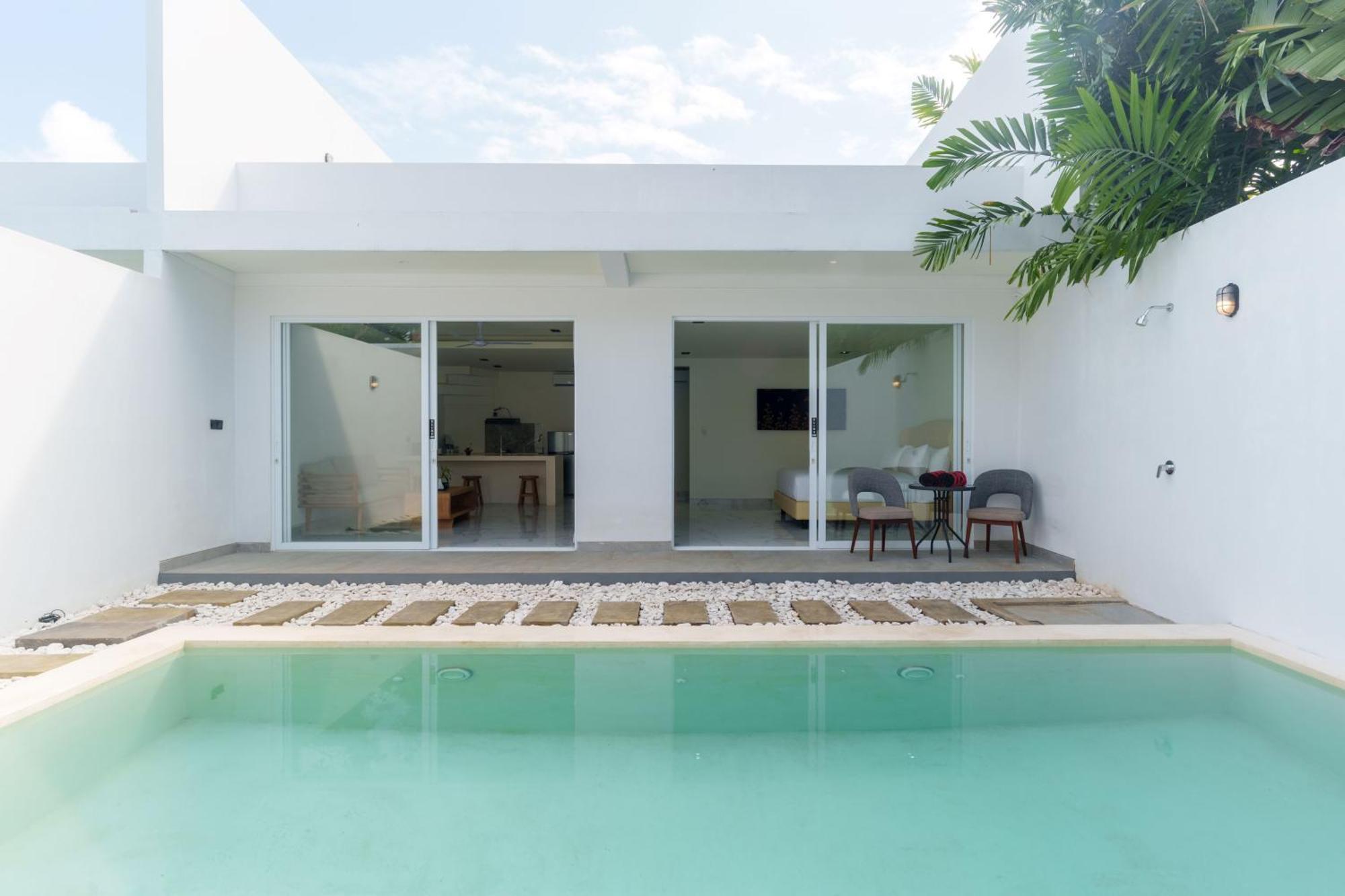 The Capital Hotel And Resort Seminyak Exterior foto